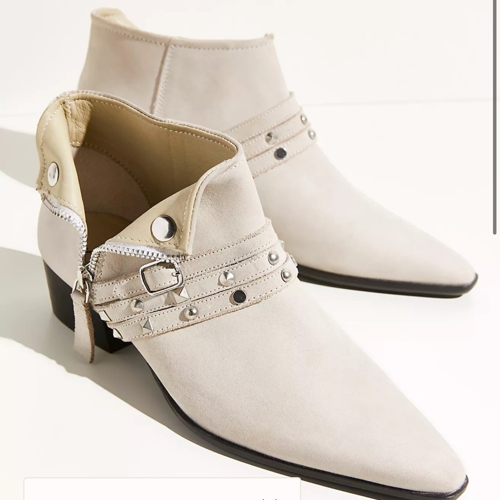 Free People Chesa Low Shoeboots